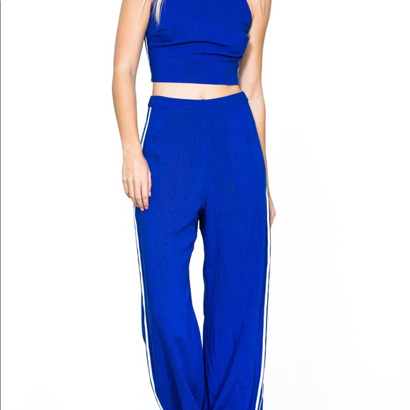 Crop top💕 - Picture 2 of 2